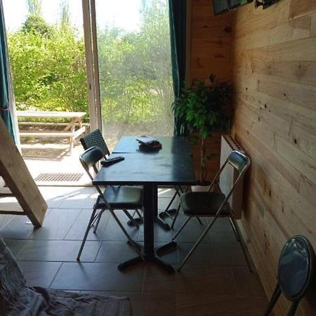Chalet Au Calme Coullons Exterior photo