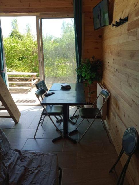 Chalet Au Calme Coullons Exterior photo